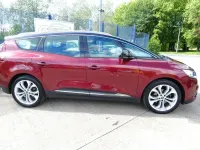 Used Renault Grand Scénic IV Iconic 140 HP (102 kW) 2019 Red/black MPV