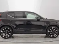 Usado Volvo XC40 Ultra 163 HP (119 kW) 2025 SUV