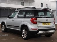 Used Skoda Yeti GreenLine 105 HP (77 kW) 2015 Silver SUV