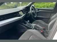 Begagnad Audi A1 S-Line 95 HK (69 kW) 2022 Vit SUV
