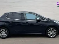 Used Peugeot 208 Allure 110 HP (80 kW) 2017 Grey Hatchback