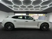 Used Porsche Taycan 300 kW (408 HP) 2022 White Estate