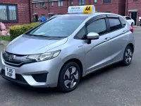 Used Honda Jazz Hybrid 122 HP (89 kW) 2015 Silver Hatchback