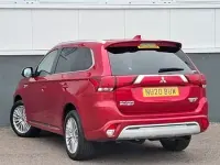 Used Mitsubishi Outlander P-HEV 224 HP (164 kW) 2020 Red SUV