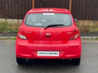 Used Hyundai i20 Classic 2013 Red Hatchback