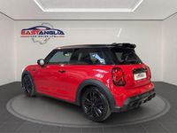 Begagnad Mini Cooper Hatch 2023 Röd Halvkombi