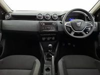 Used Dacia Duster Essentiel 90 HP (66 kW) 2022 Grey SUV