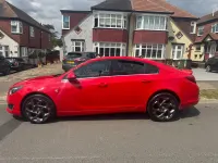 Used Vauxhall Insignia SRi 136 HP (100 kW) 2015 Red Hatchback