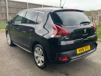 Käytetty Peugeot 3008 Allure 2016 Musta Viistoperä