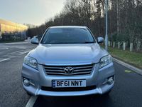 Used Toyota RAV4 SR 150 HP (110 kW) 2011 Silver SUV