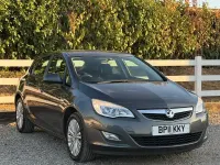 Used Vauxhall Astra Excite 98 HP (72 kW) 2011 Grey Hatchback