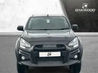 Used Isuzu Pick up 164 HP (120 kW) 2021 Black Pickup