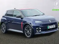 Used Renault R5 Iconic 110 kW (150 HP) 2025 Blue/black Hatchback