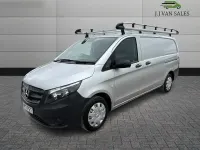 Usado Mercedes Vito 2017 Prateado Van
