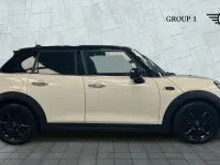 Used Mini Cooper Classic 136 HP (100 kW) 2020 White Hatchback