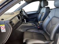 Used Porsche Macan Turbo 434 HP (319 kW) 2019 Grey SUV