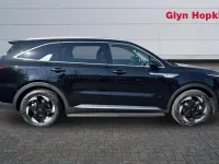 Used Kia Sorento 261 HP (191 kW) 2025 Black SUV
