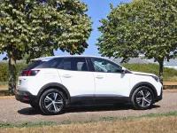 Used Peugeot 3008 Allure 130 HP (95 kW) 2017 White SUV