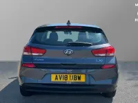 Used Hyundai i30 120 HP (88 kW) 2018 Micron grey Hatchback