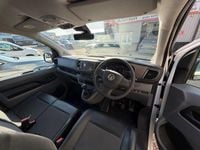 Used Vauxhall Vivaro Sportive 100 HP (73 kW) 2020 White MPV