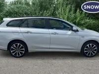 Usado Fiat Tipo Lounge 120 HP (88 kW) 2021 Prateado Carrinha