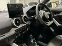 Usado Audi Q2 Black Edition 150 CV (110 kW) 2025 Blanco SUV