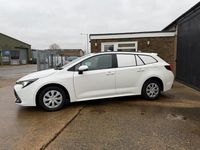 Used Toyota Corolla 140 HP (102 kW) 2023 White Van