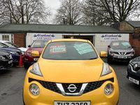 Used Nissan Juke Acenta Premium 117 HP (86 kW) 2015 Yellow SUV