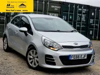 Used Kia Rio 107 HP (78 kW) 2016 Silver Hatchback
