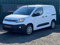 Used Citroën Berlingo 100 HP (73 kW) 2021 White MPV