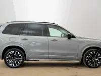 Usado Volvo XC90 Ultra 247 HP (181 kW) 2025 Cinzento SUV