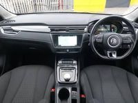 Used MG MG5 EV Excite 114 kW (156 HP) 2021 Blue Estate