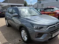 Usado SsangYong Korando 136 CV (100 kW) 2019 Gris Familiar