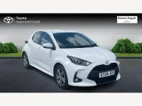 Used Toyota Yaris Hybrid 2024 White Hatchback