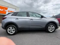 Used Vauxhall Grandland X S 130 HP (95 kW) 2019 Grey SUV
