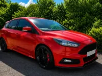 Używany Ford Focus ST 185 KM (136 kW) 2016 Czerwony Hatchback