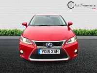 Used Lexus CT200h 134 HP (98 kW) 2015 Red Hatchback