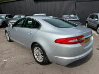 Usado Jaguar XF SE 2011 Prateado Sedan