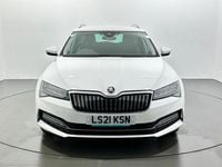 Used Skoda Superb SE Technology 218 HP (160 kW) 2021 White Estate