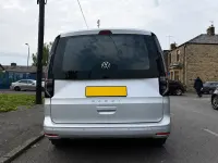 Usado VW Caddy Pro 102 HP (75 kW) 2023 Prateado Monovolume