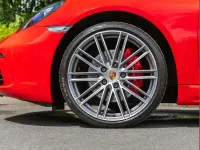 Used Porsche Cayman 344 HP (253 kW) 2019 Red Coupe
