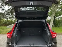 Used Volvo XC40 Core 163 HP (119 kW) 2024 Black SUV