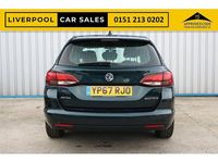 Second-hand Vauxhall Astra 110 CP (80 kW) 2017 Verde Break
