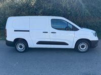 Used Vauxhall Combo 100 HP (73 kW) 2021 White MPV