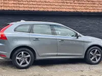 Used Volvo XC60 R-Design 190 HP (139 kW) 2015 Grey SUV