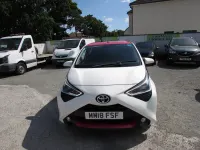 Used Toyota Aygo x-press 2018 White Hatchback