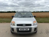 Used Ford Fusion Zetec 101 HP (74 kW) 2006 Silver Hatchback