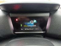 Used Citroën e-C4 Shine 98 kW (134 HP) 2021 White Hatchback