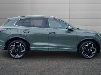 New VW Tiguan R-line 150 HP (110 kW) 2026 Cipressino green SUV
