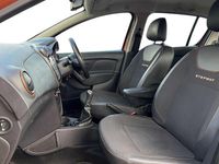 Begagnad Dacia Sandero Stepway 90 HK (66 kW) 2017 Orange Halvkombi